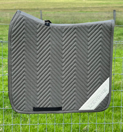 L'evoine Dressage Saddle Pad Grey Cotton with Logo La Raie