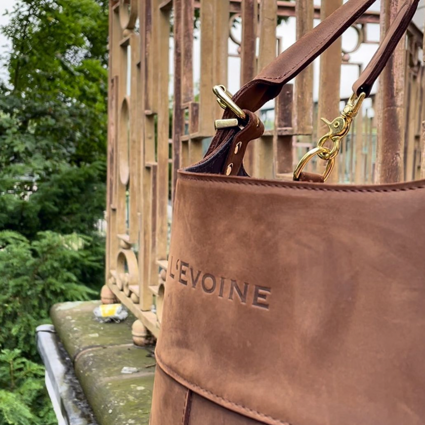 L'Evoine Le Baquet Leather Grooming Bag | PREORDER